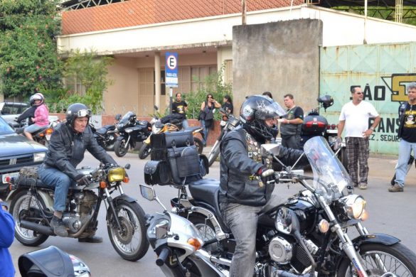 SR. CLAUDIO ALEMÃOGrande Lenda do MotociclismoAtualmente mora em Viçosa/MGFotos "Vagner Gravina"