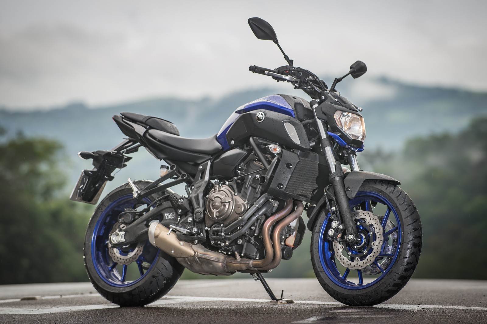 2019 yamaha mt 07 exhaust