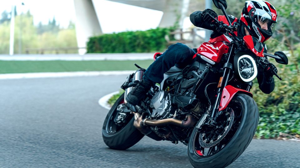 Nova Ducati Monster 2024 tem preço inicial de R 86.990 The Riders
