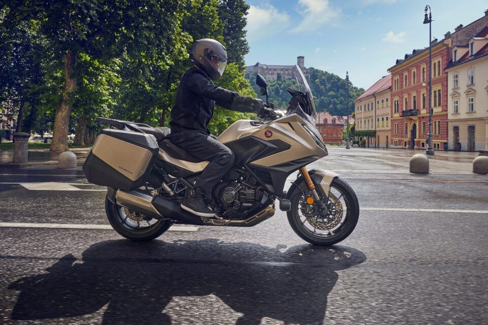 Honda NT1100