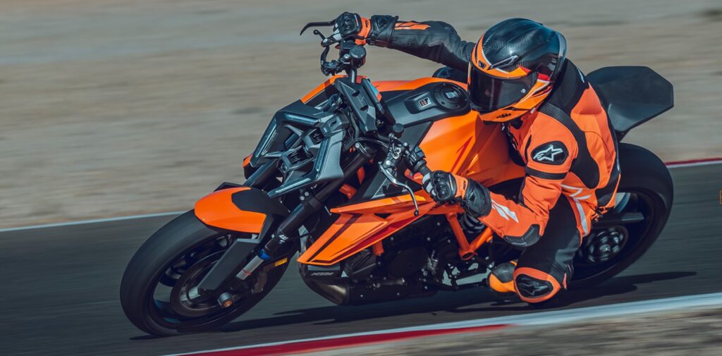 KTM 1390 Super Duke GT 2025