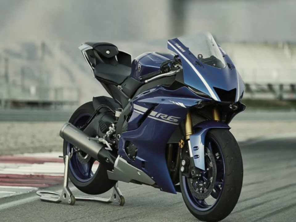Yamaha R9 2025