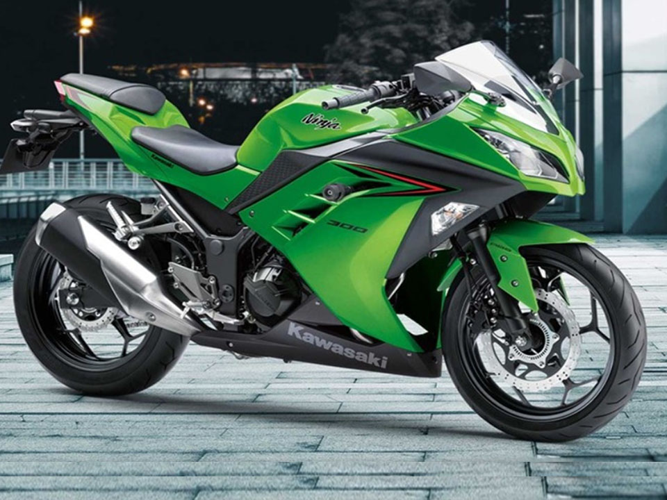 Kawasaki Ninja 300 2025