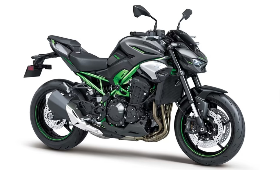 Kawasaki Z 900 2025