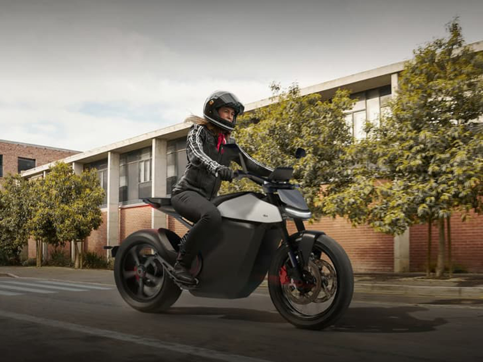 Ola Roadster