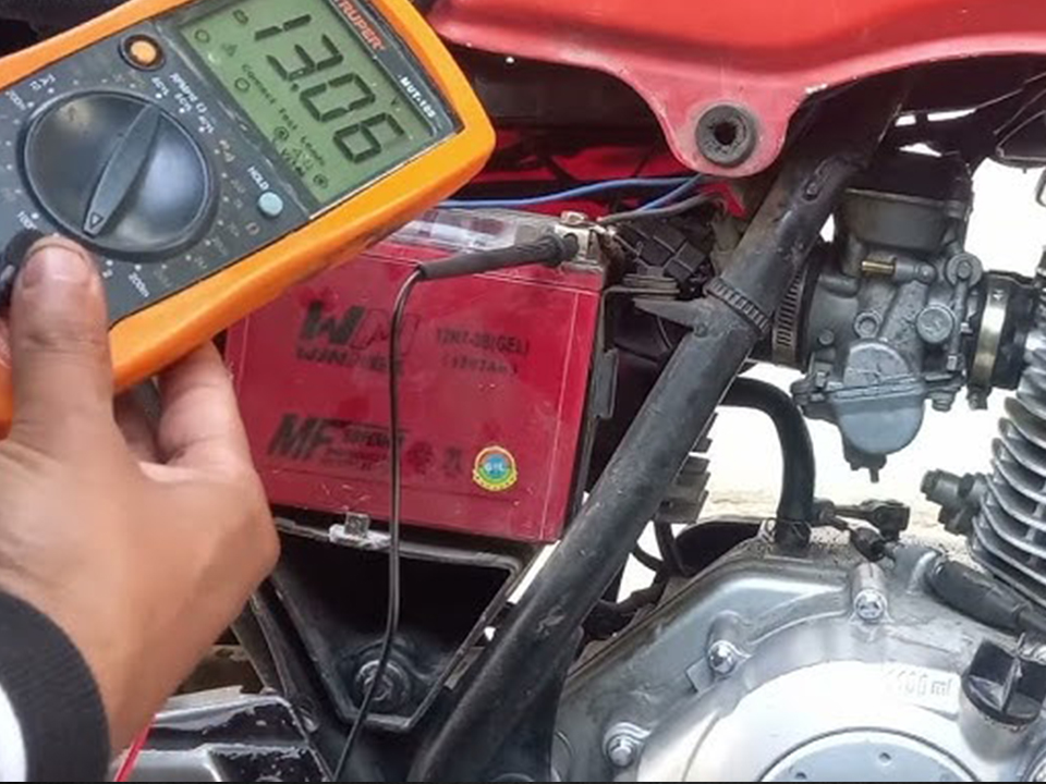 Bateria da Moto