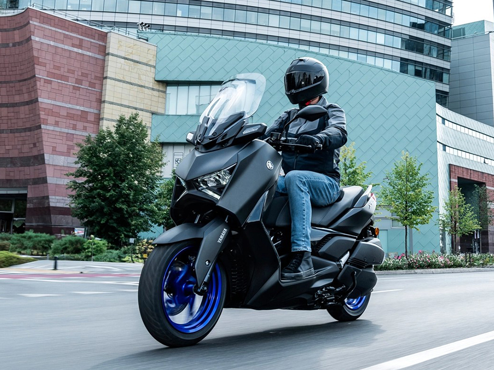 Yamaha XMax 125 e 300 2025