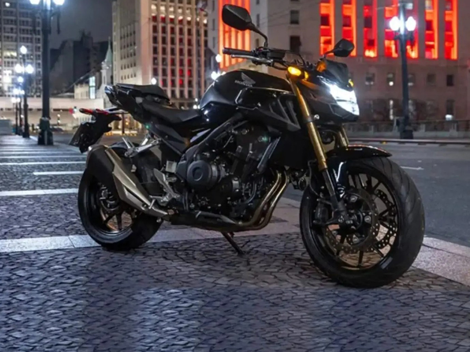 Honda CB500F 2025