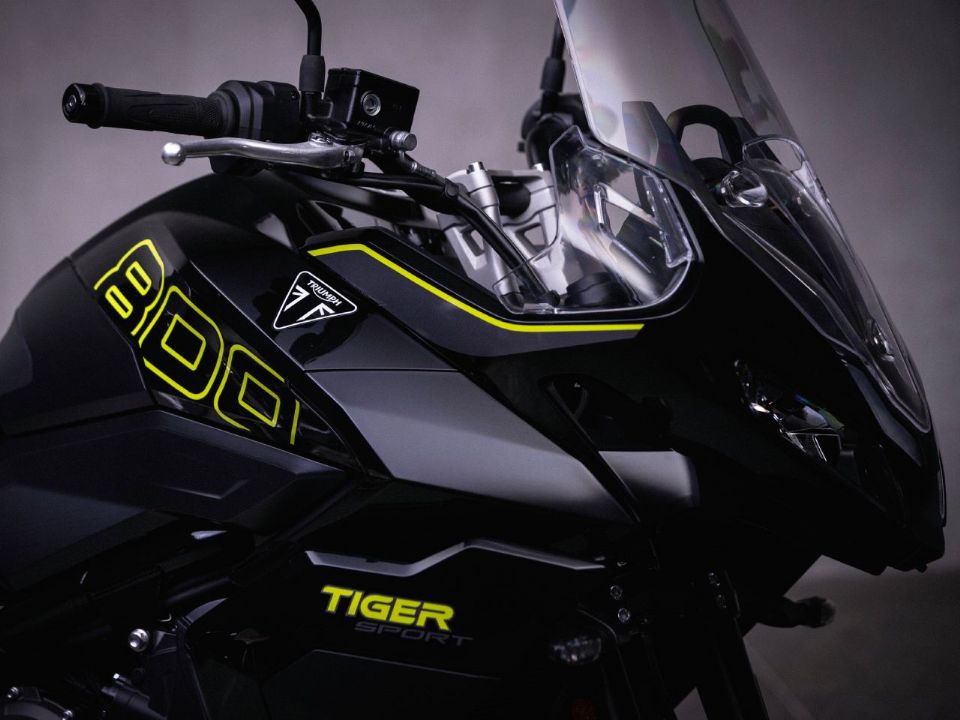 Triumph Tiger Sport 800