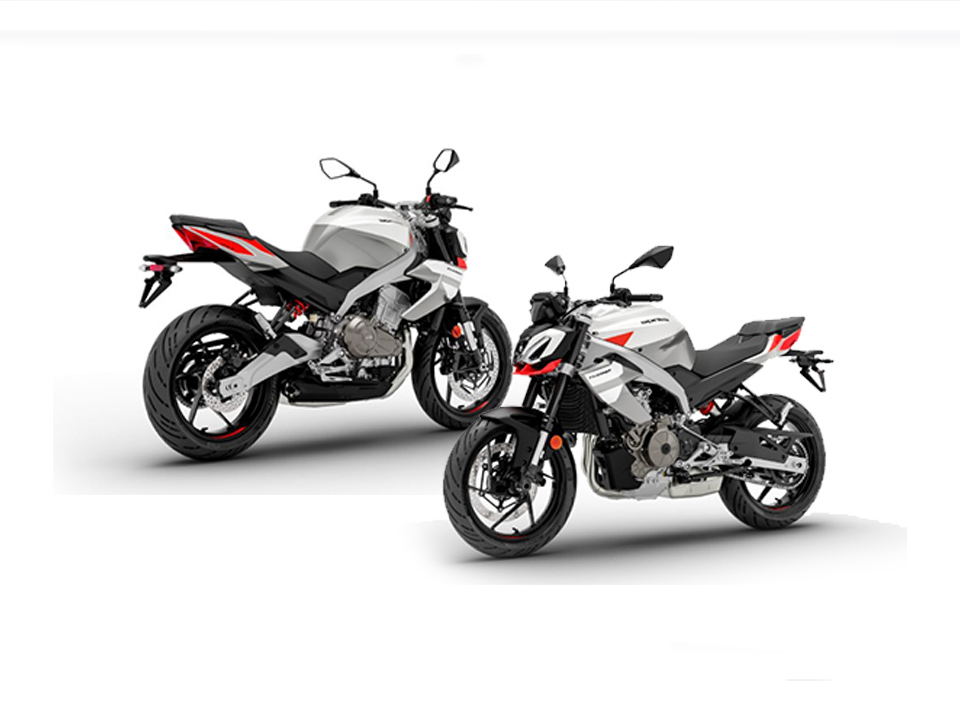 Aprilia Tuono 457