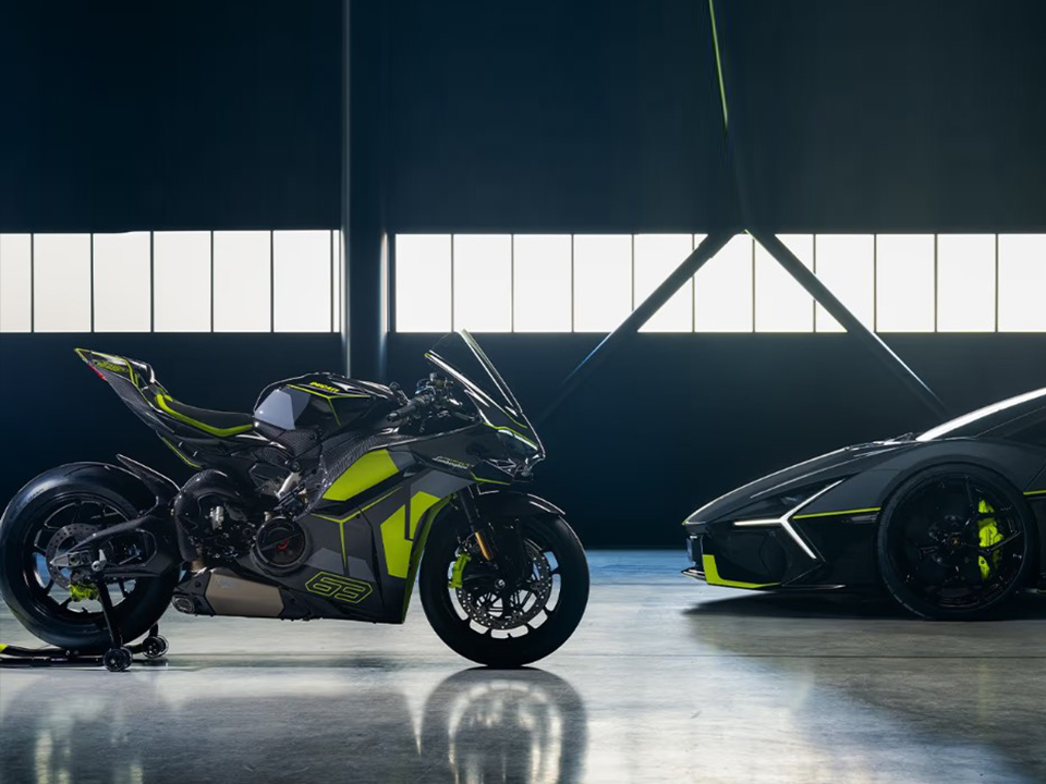 Panigale V4 Lamborghini