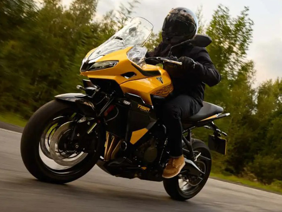 Triumph Tiger Sport 800