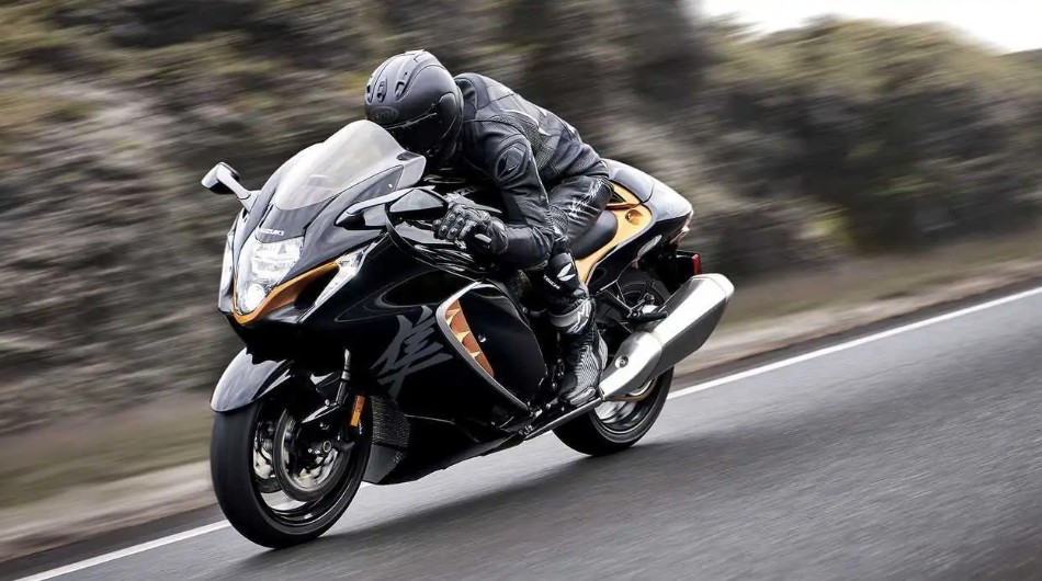 Suzuki Hayabusa 2025