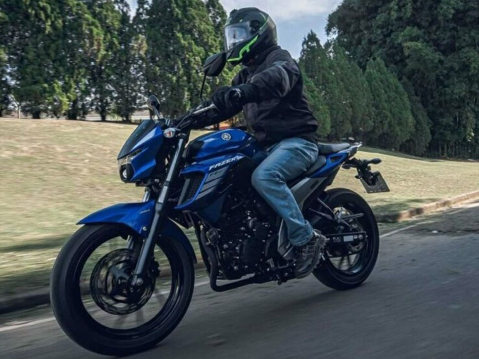 Yamaha Fazer 250