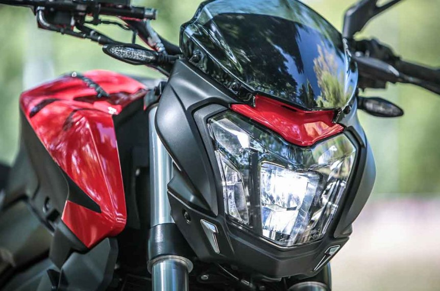 Bajaj Dominar 250