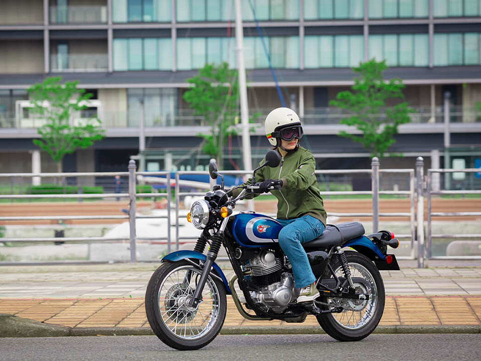 Kawasaki W230