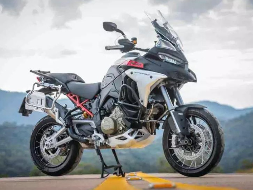 Multistrada V4 Rally