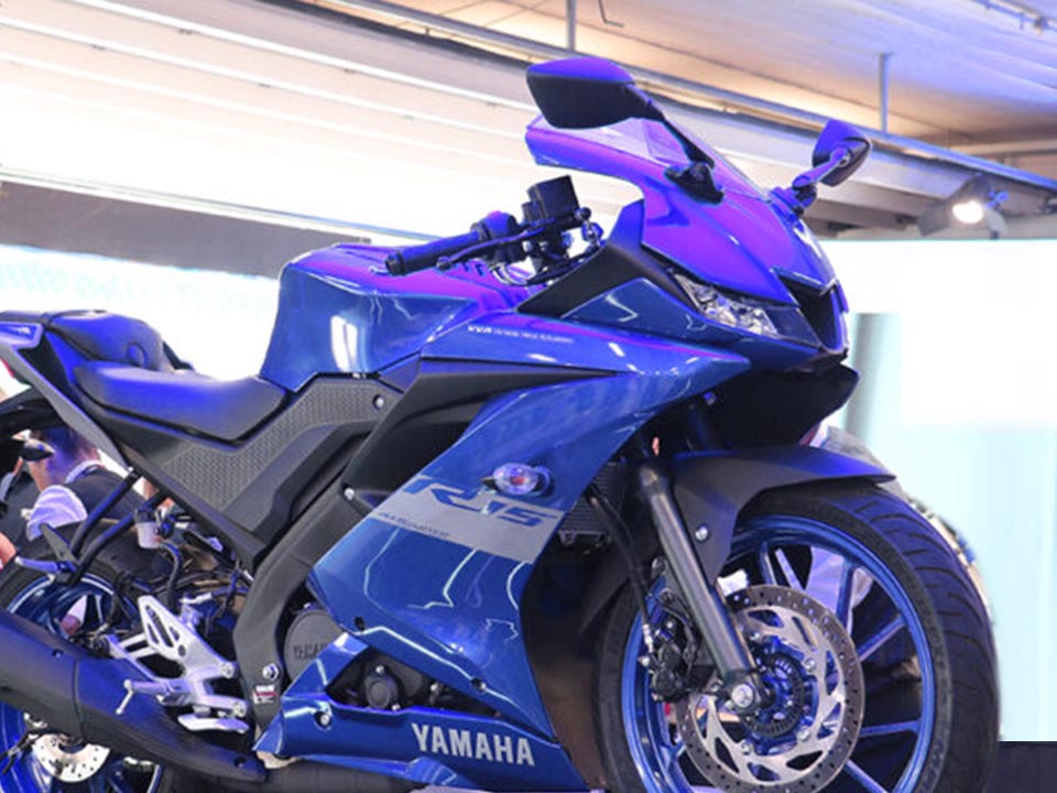 Yamaha R15