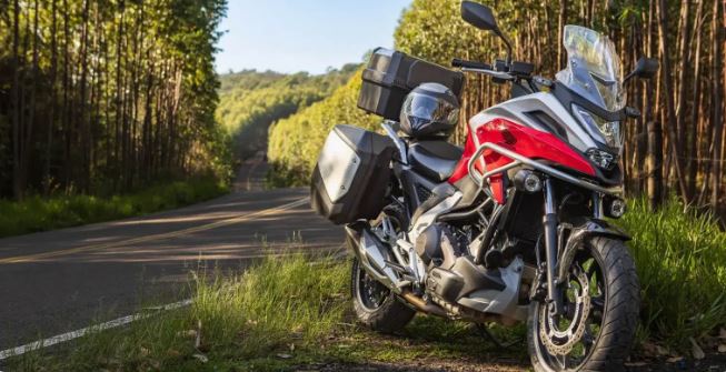 NC 750x