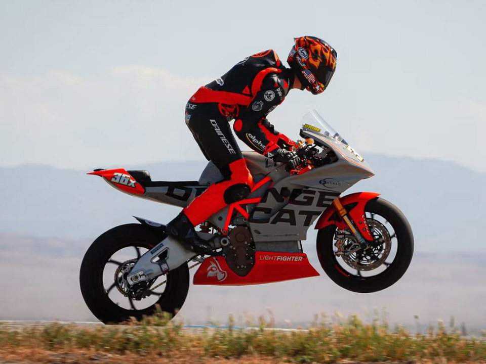 Lightfighter V3-RS