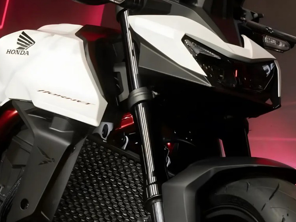 Honda CB750 Hornet 2026