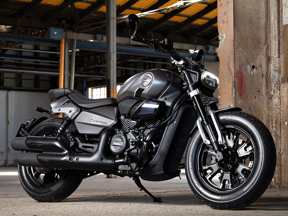 Benelli Leoncino Bobber 400 2026