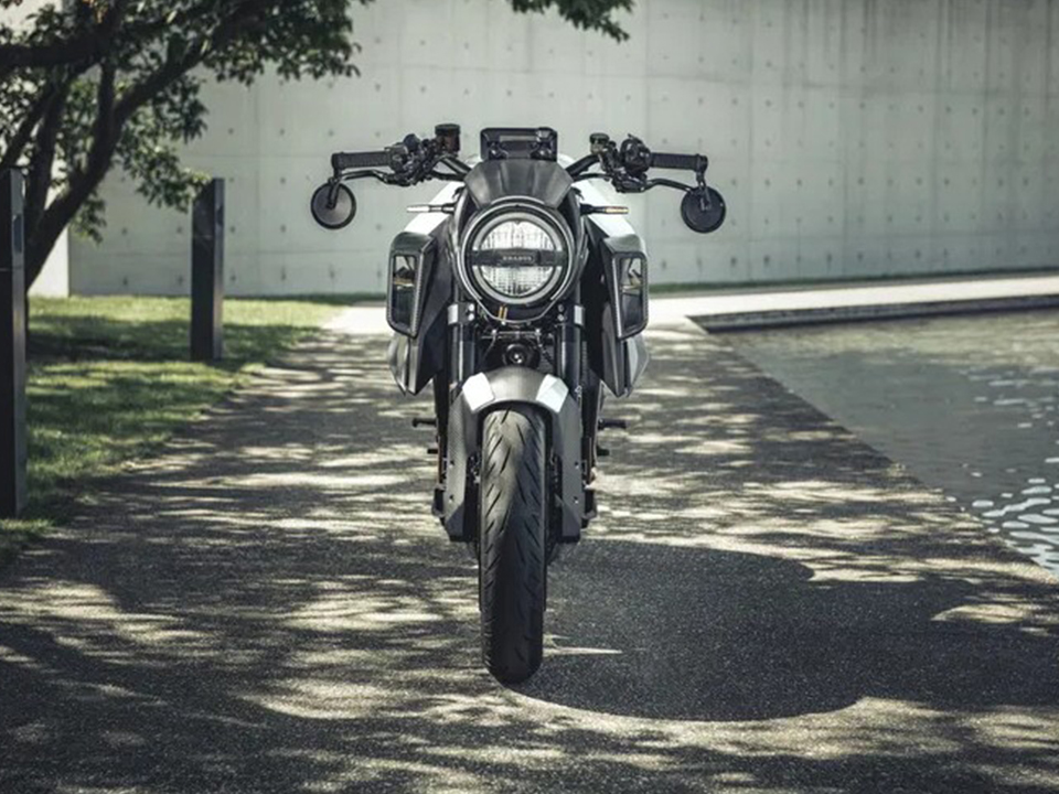 KTM Hyper Naked 189 cv