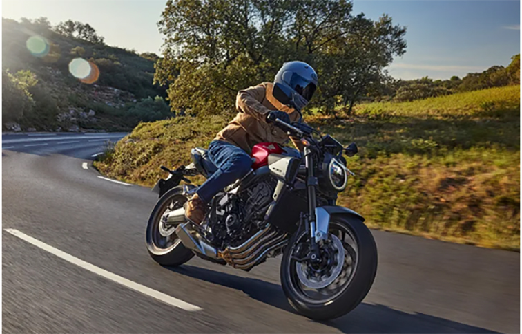 E-Clutch na CB 650R 2026