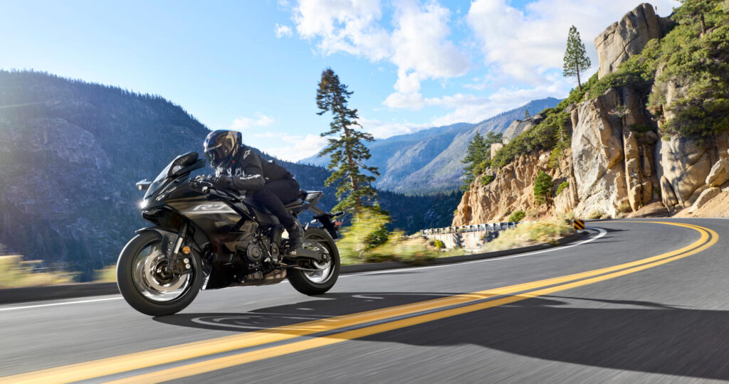 Yamaha R7 2026
