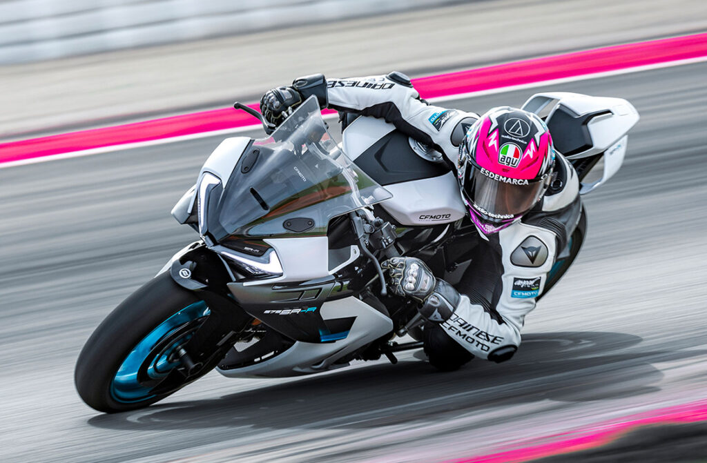 CFMoto na EICMA 2025