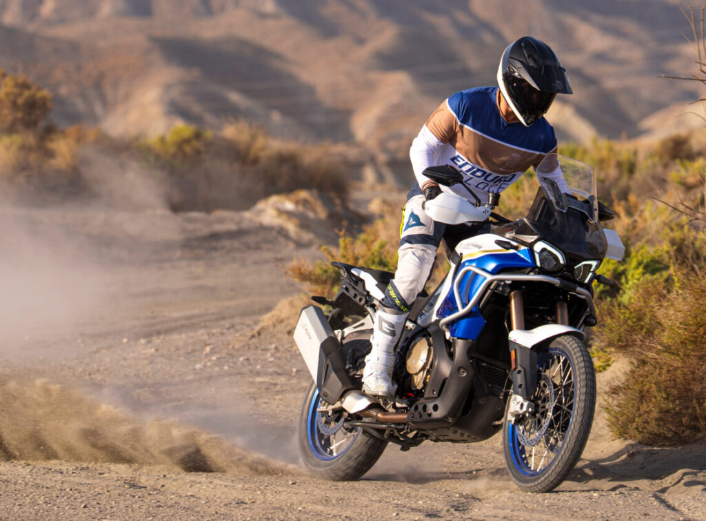 MV Agusta Enduro Veloce 2026