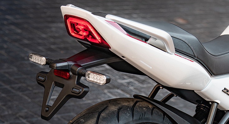 ZXMoto desafia rivals