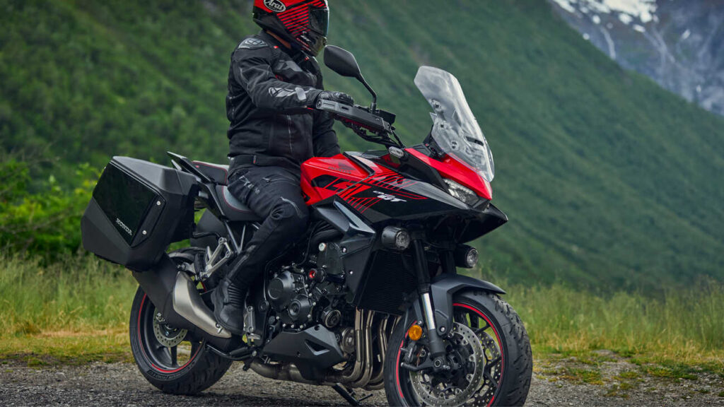 Honda lança a CB 1000 GT