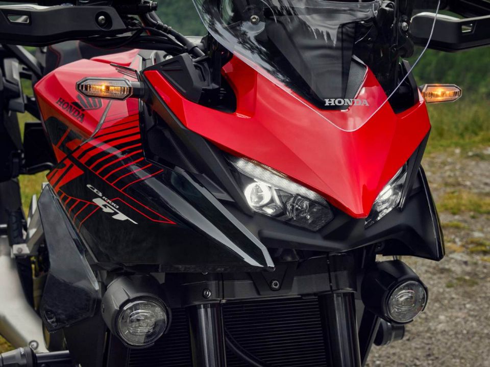 Honda lança a CB 1000 GT