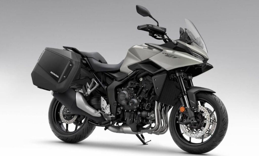 Honda lança a CB 1000 GT