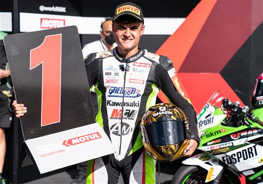 Kawasaki domina a SSP300