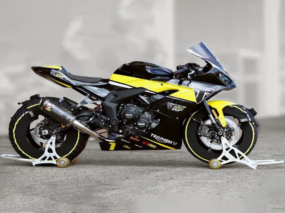 Triumph Daytona 660 Cup