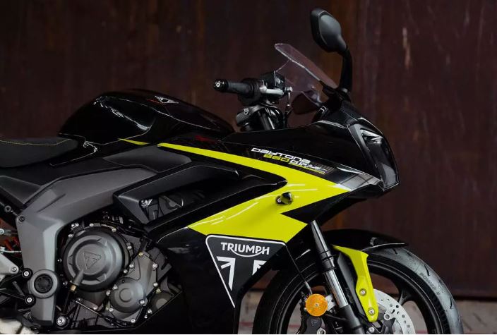 Triumph Daytona 660 Cup