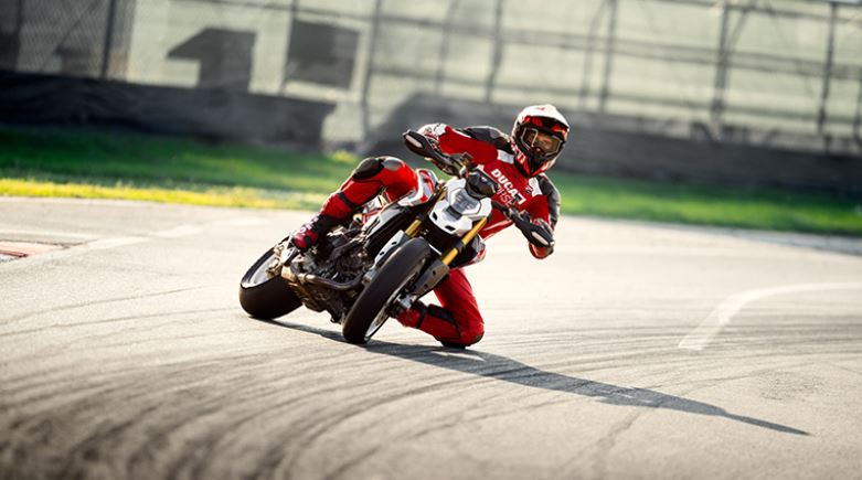 Ducati Hypermotard V2 2026
