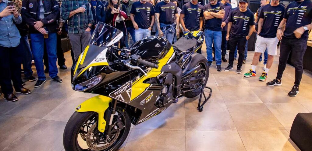 Triumph Daytona 660 Cup