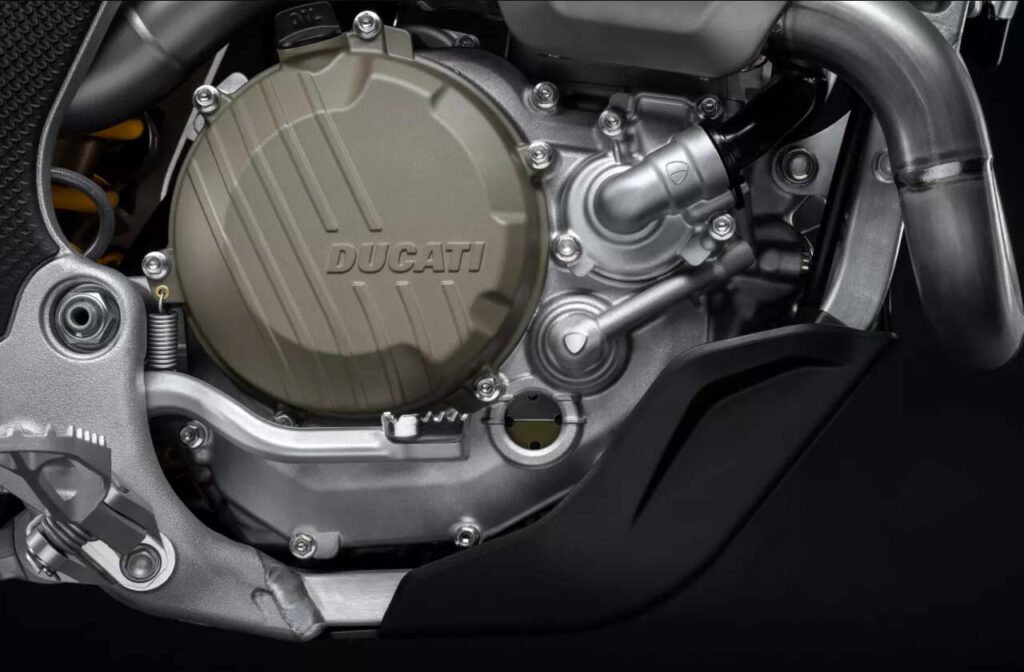 Ducati Desmo450 MX Factory