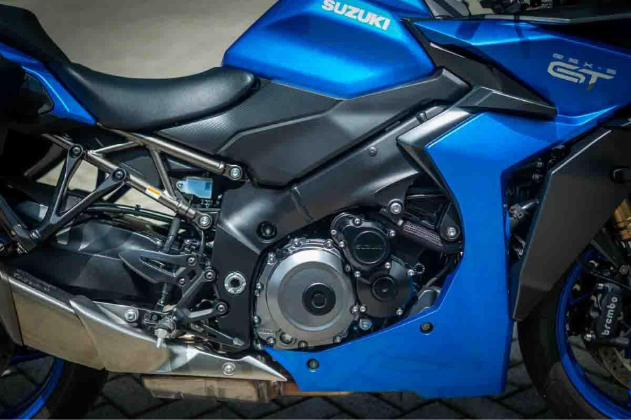 Suzuki GSX-S1000GT 2026 