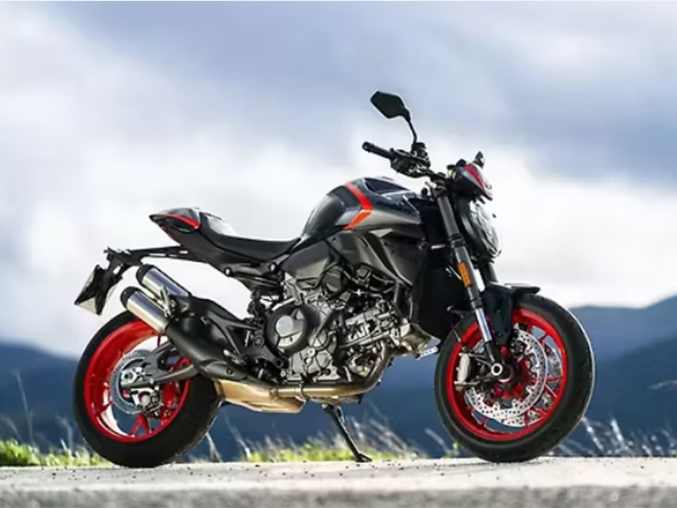 Ducati Monster V2 2026