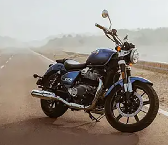 Super Meteor 650 vs Meteor 350