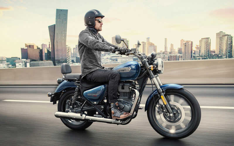 Super Meteor 650 vs Meteor 350