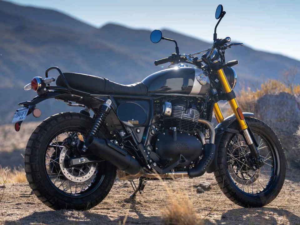 Royal Enfield Bear 650 chega
